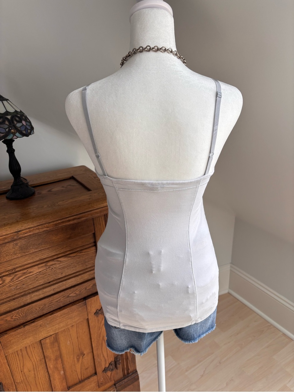 Talula Contour Tank 🤍 - Picture 2 of 6